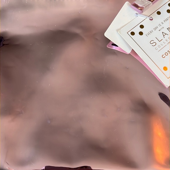 Slant metallic pink cosmetic bag w/zipper-NWT - Picture 3 of 6